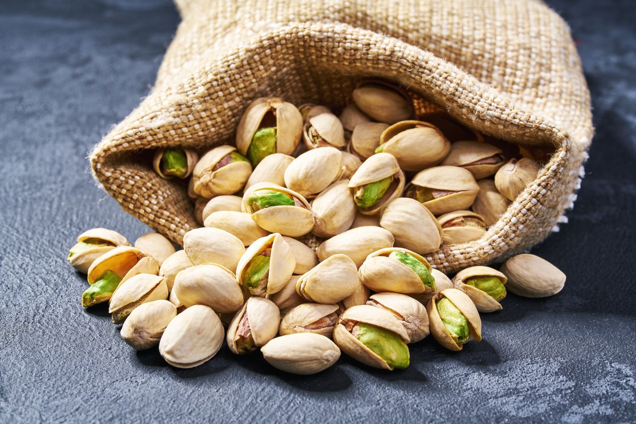 Are Pistachio Nuts Good for Weight Loss and Cholesterol Control?
